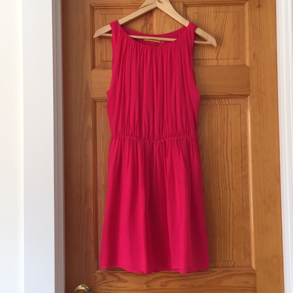 Alice + Olivia pink chiffon dress